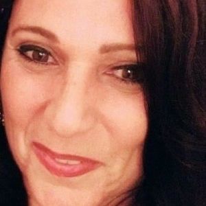 Meet your Posher, Pauline